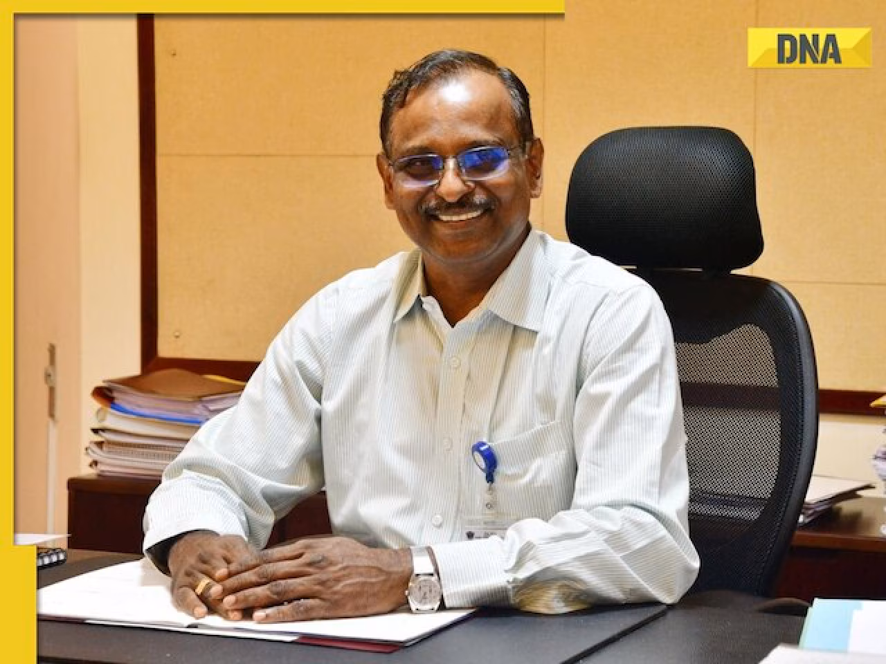 インド、国産ロケットLVM3で海軍向け通信衛星CMS-03の打ち上げに成功